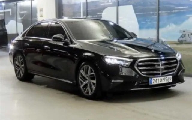 인천개인회생중자동차 E-클래스 W214 E220d 4MATIC 매물 사진 2 - 2024/06 46,396km